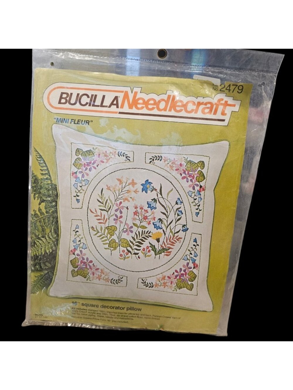 Bucilla Needlecraft "MINI FLEUR" 16" Square Decorator Pillow Kit 2479 New Sealed